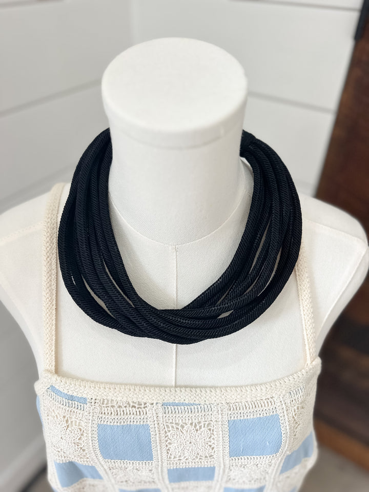 Max Stub Rope Necklace