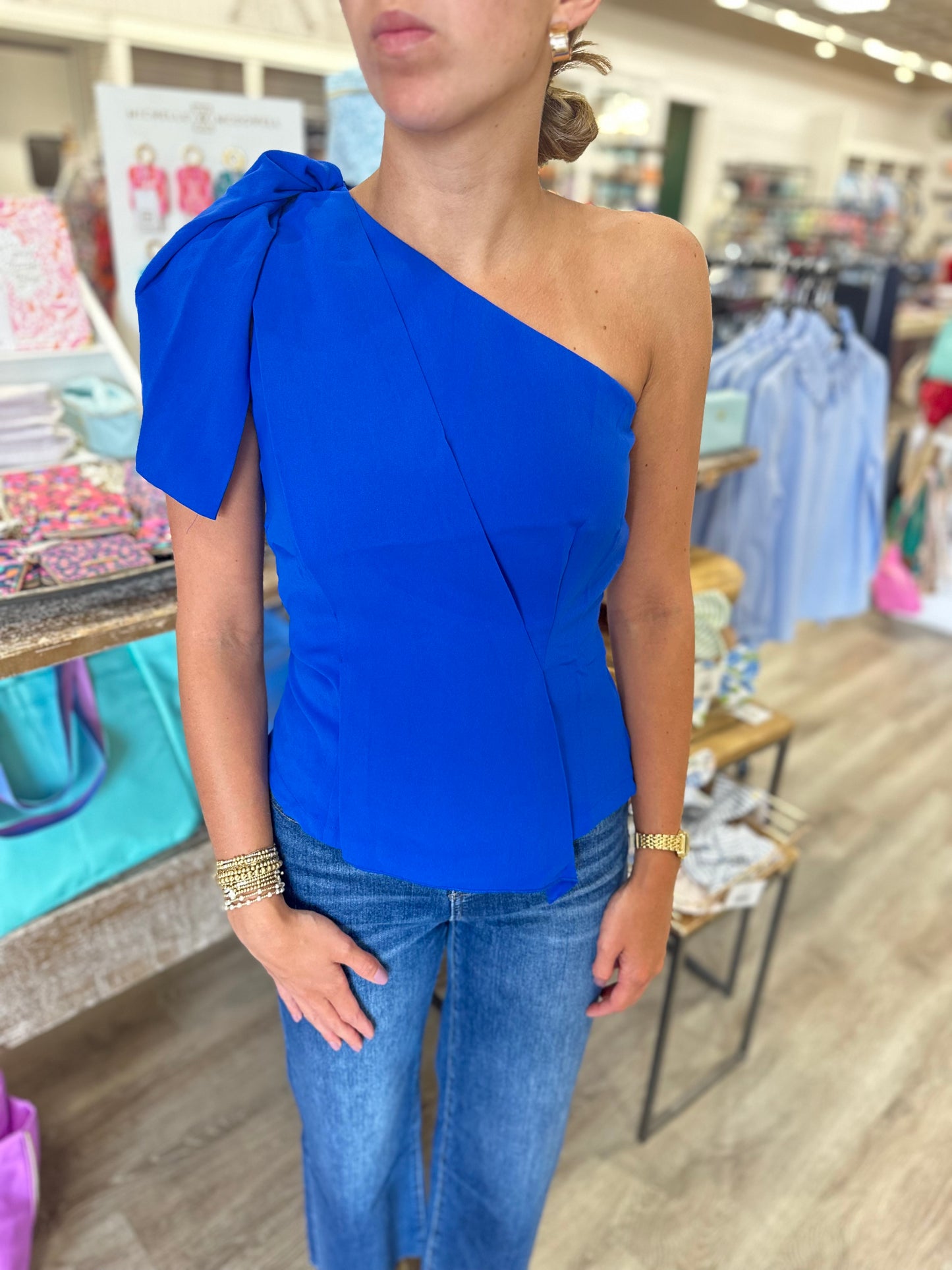 Veronica Bow Top