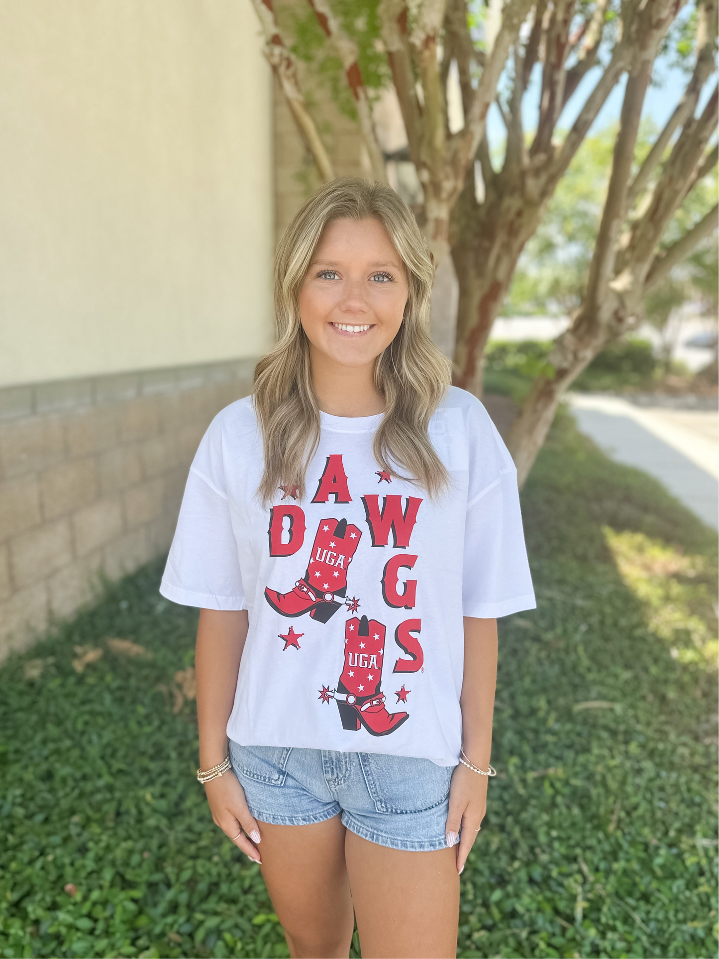 “The Dawgs” Boots Grand Tee