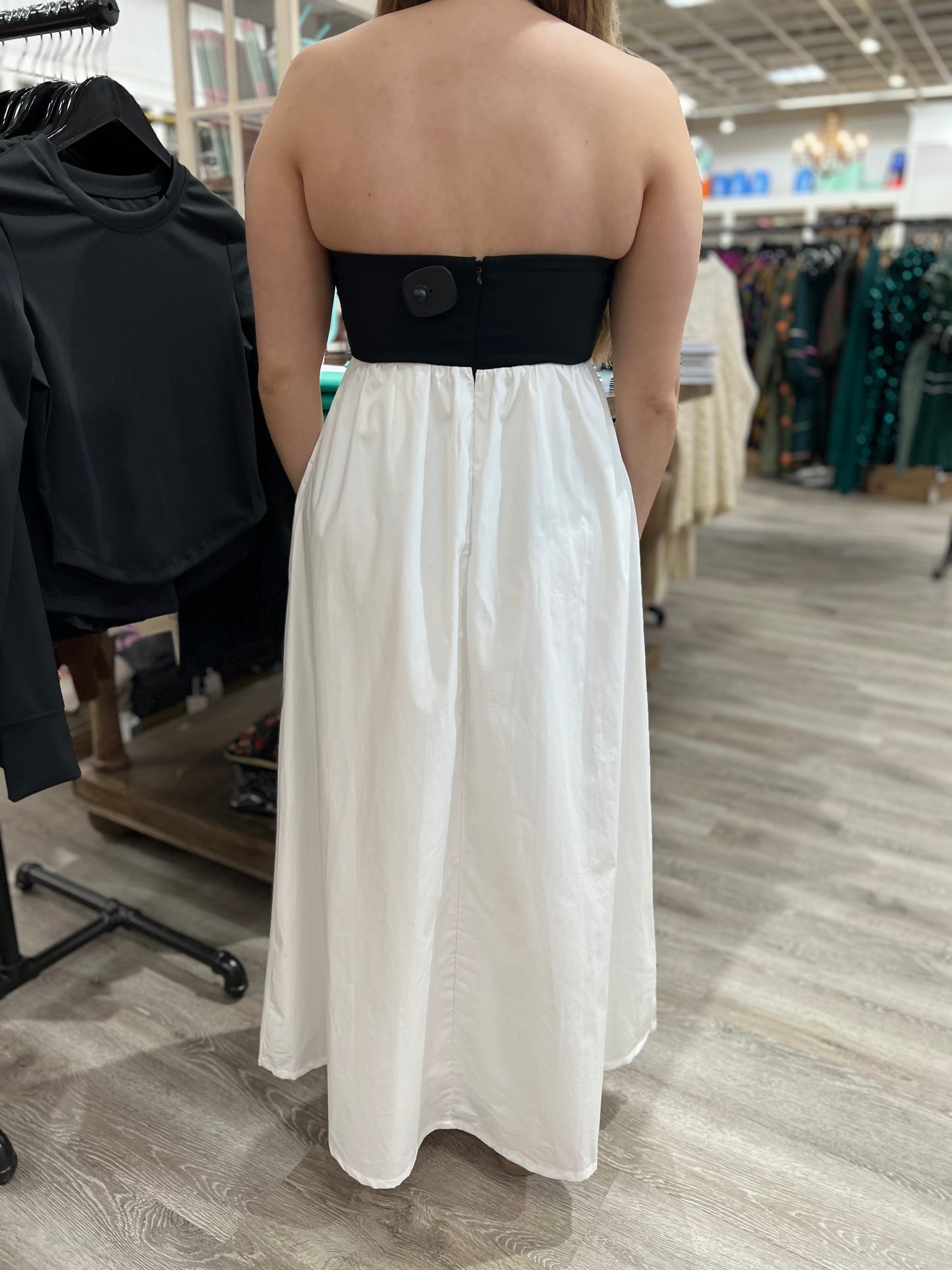 Classy Contrast Midi Dress