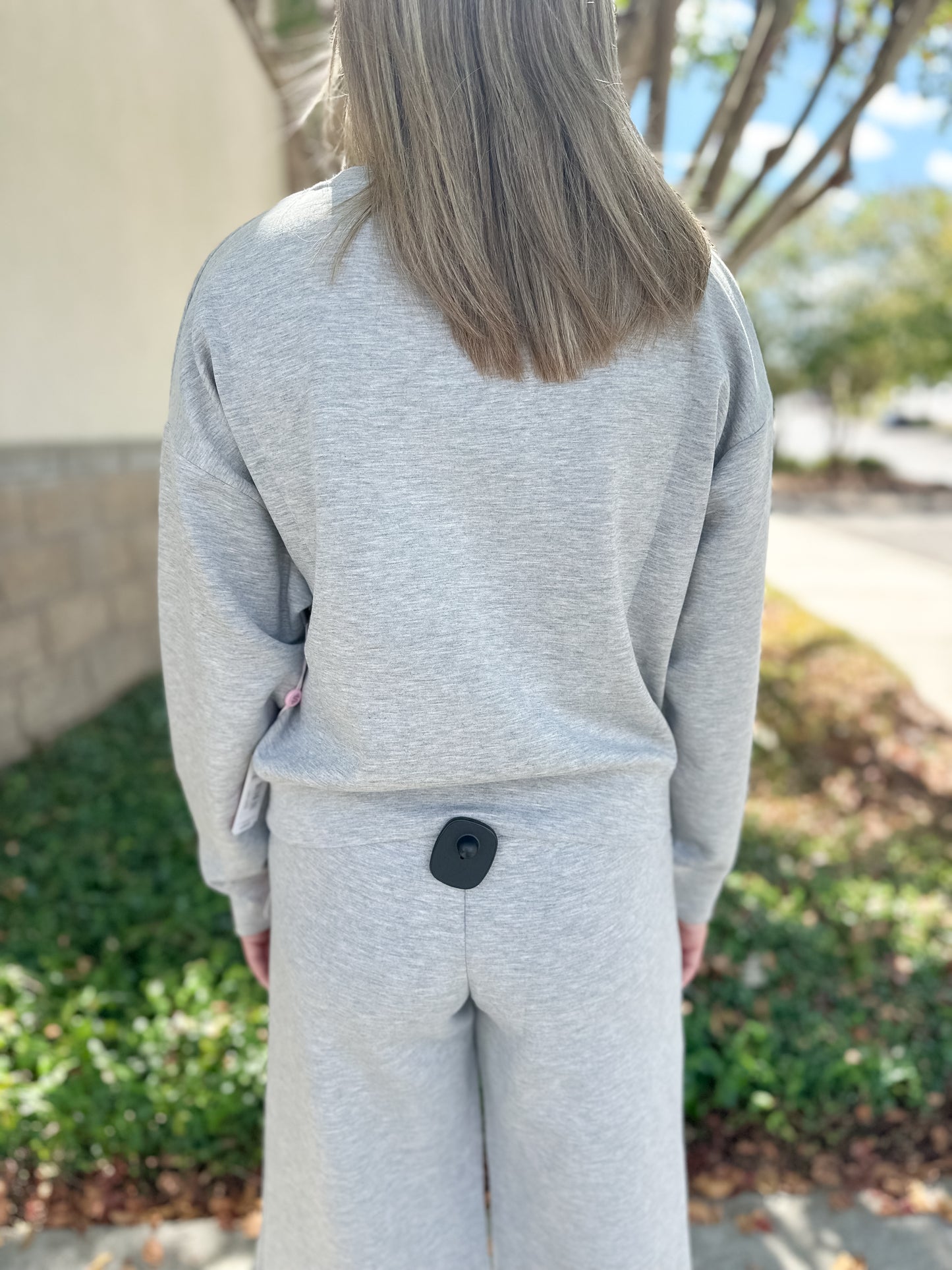 Simply Pullover Crewneck - Heather Grey