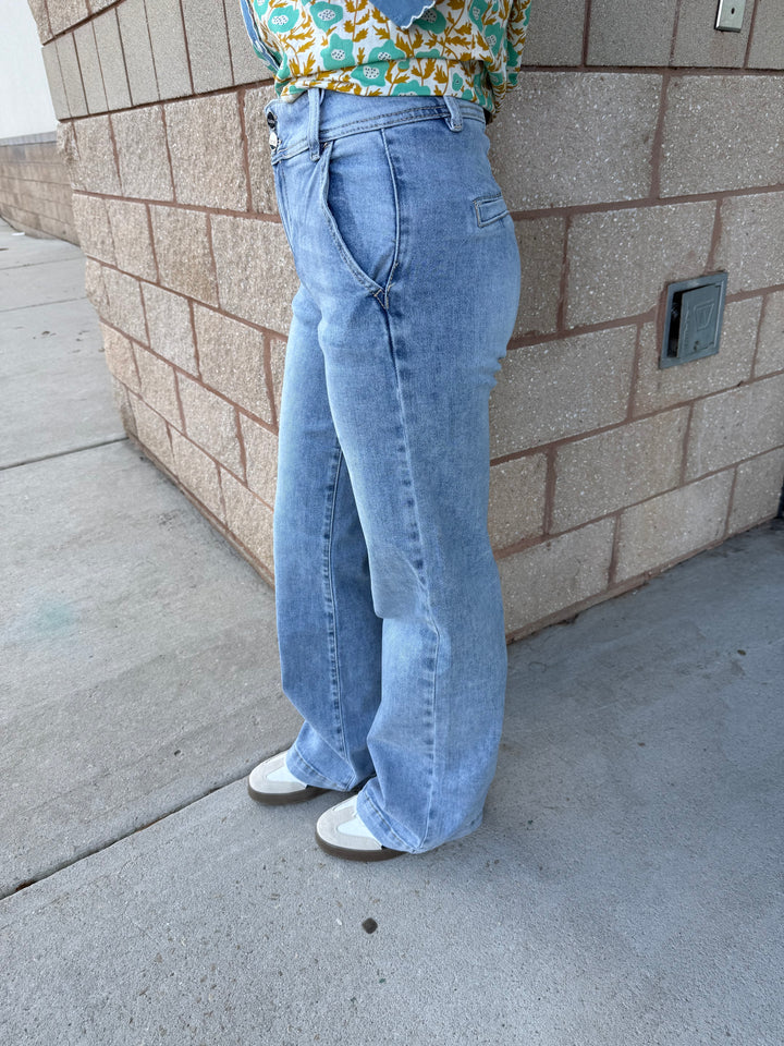 Courtney Double Button Wide Leg Risen Jeans