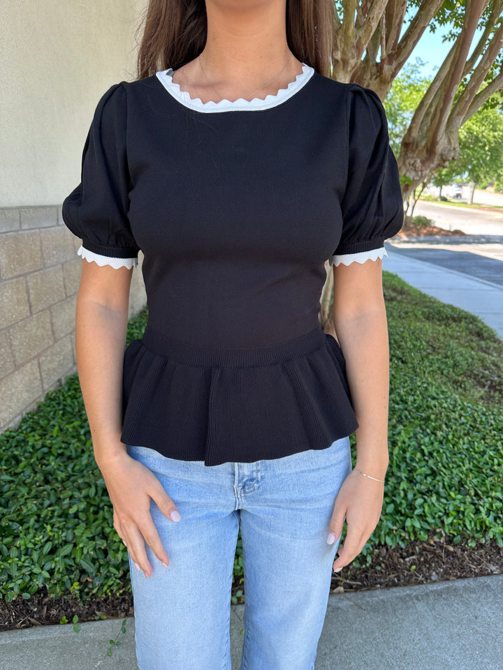 Hannah Basic Scalloped Top