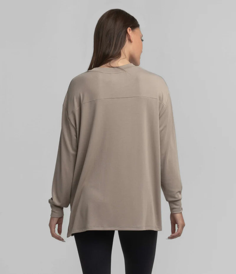 SSCO Women’s Relaxed Essential L/S Top - Hazelnut