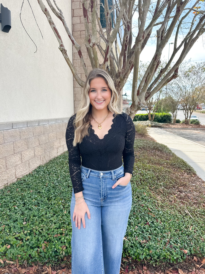 Nightfall Lace Bodysuit - Black