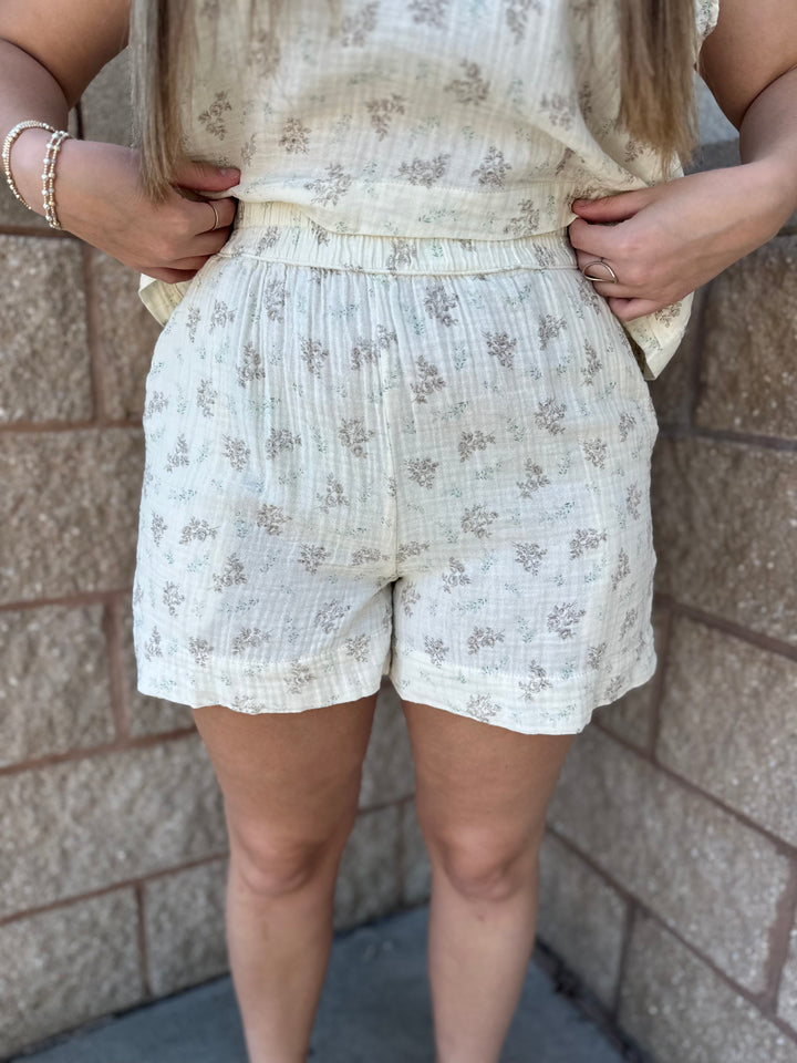 Vintage Floral Gauze Short