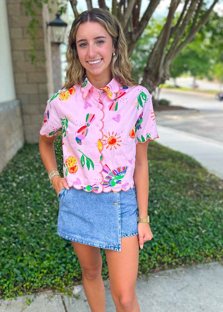Toucan Fruit Scallop Button Top