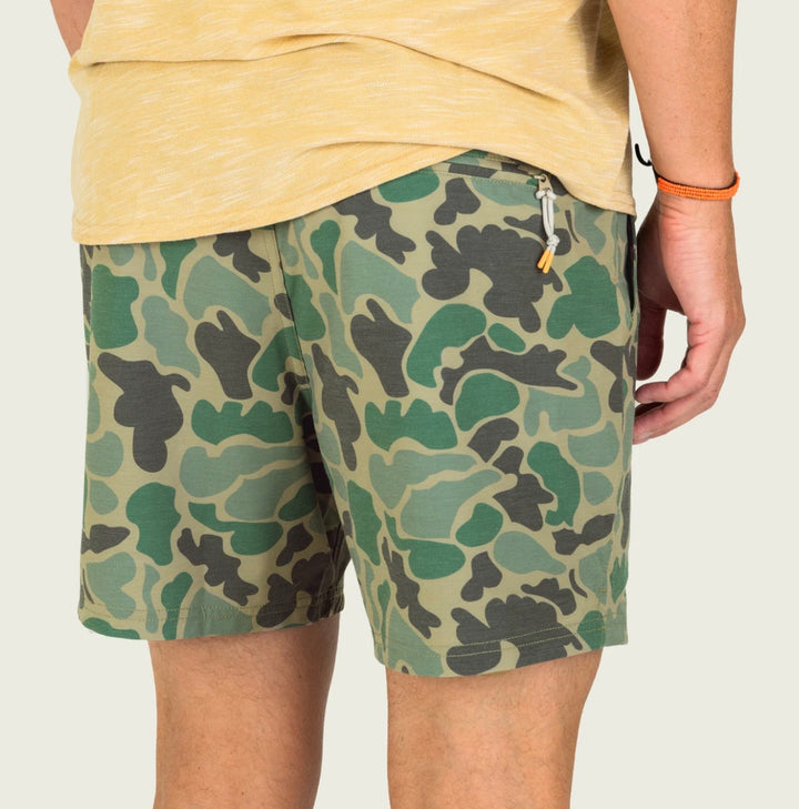 Marsh Wear Men’s Fulton 6” Volley Short - Green Mallard Camo