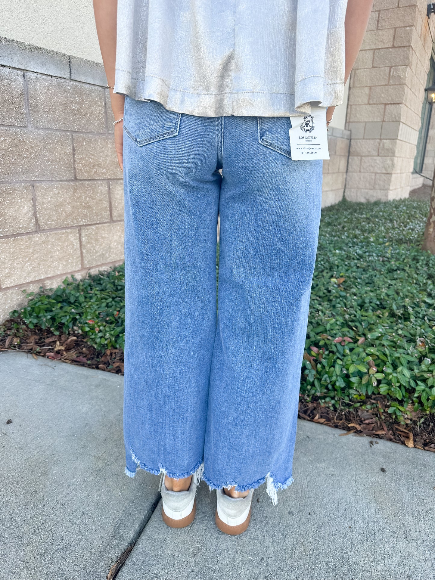 Risen Ella - High Rise Crop Wide-Step Hem Jeans Medium