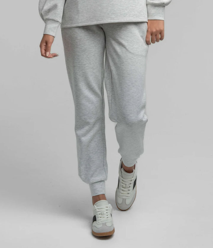 SSCO Women’s AstroKnit Joggers - Stone