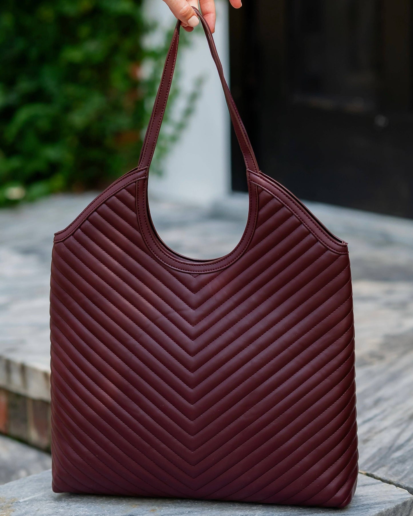 CH Greyson Tote Burgundy VQ