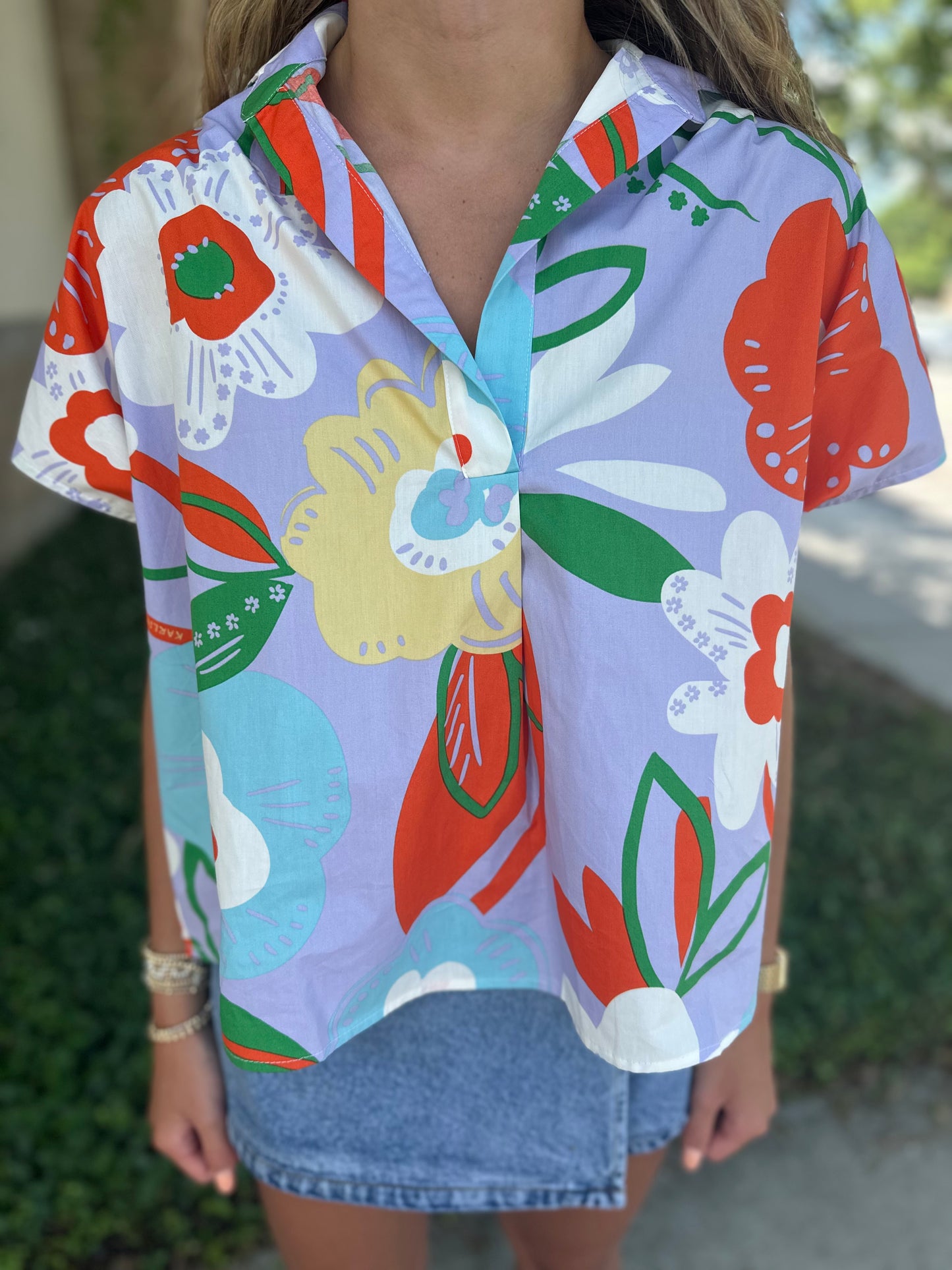 Helen Signature Collar Top