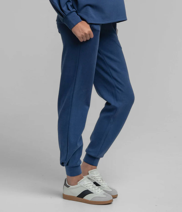 SSCO Women’s AstroKnit Joggers - Windsor
