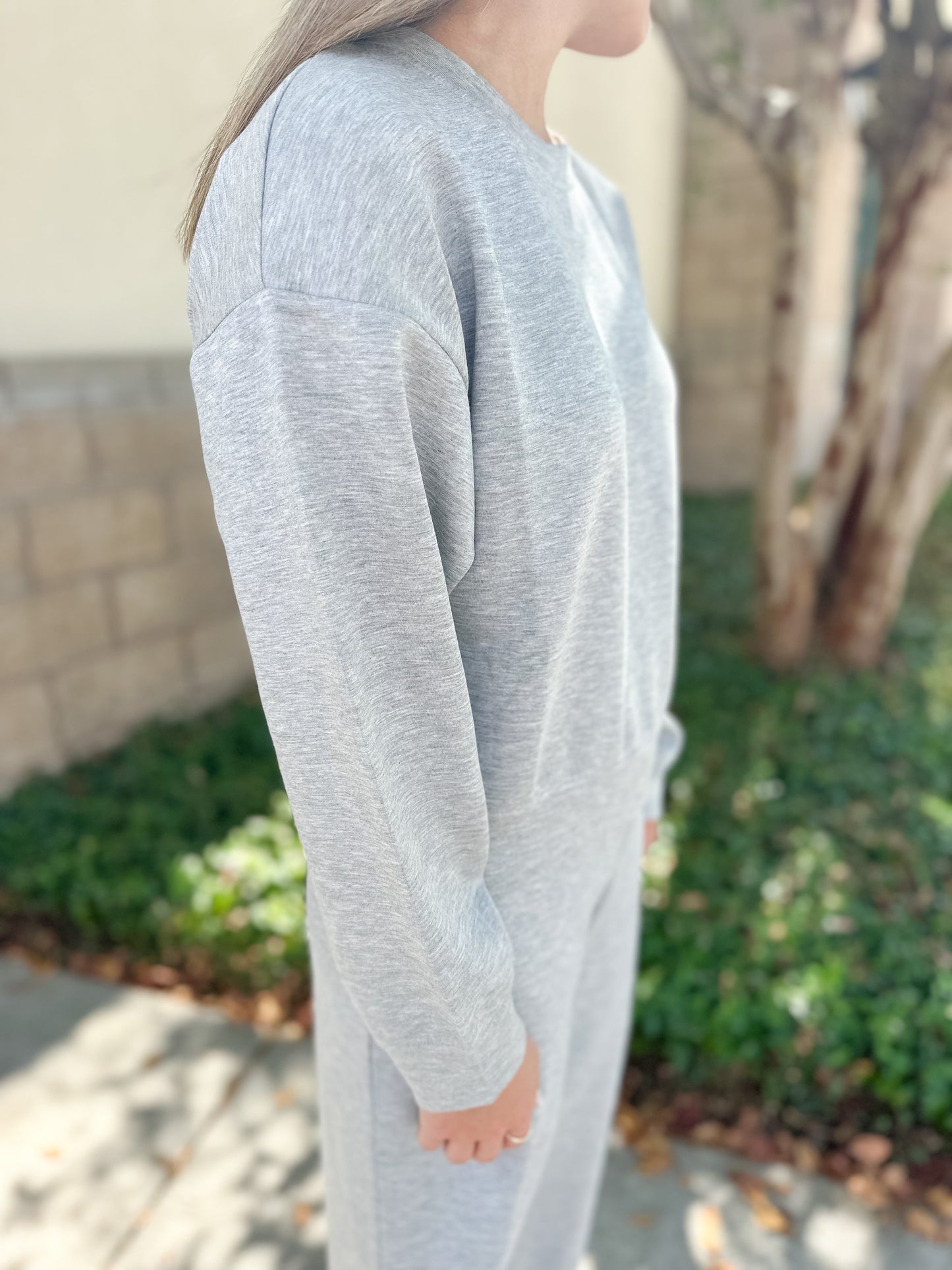 Simply Pullover Crewneck - Heather Grey
