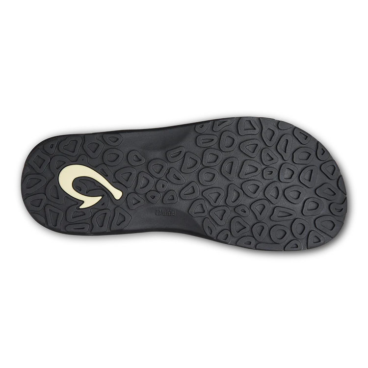 OluKai Men’s ‘Ohana Water-Friendly Beach Sandal - Black|Black