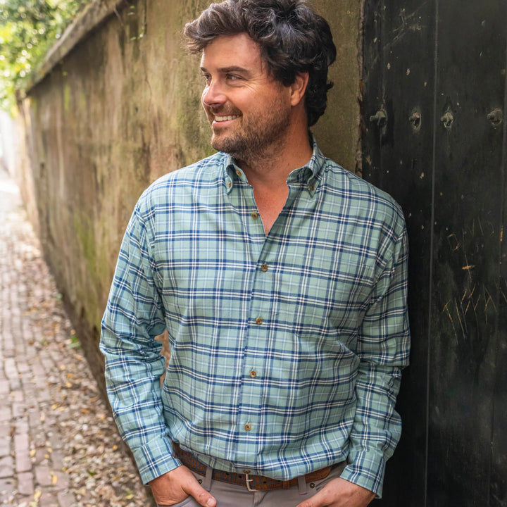 Onward Reserve Bay Featherweight Flannel - Surf