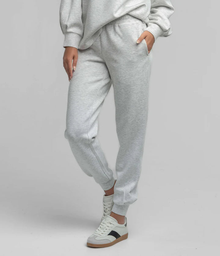 SSCO Women’s AstroKnit Joggers - Stone