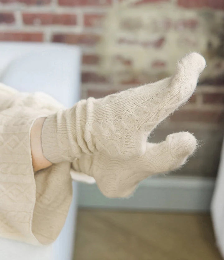 SSCO Women’s Cable Knit Socks - Parchment