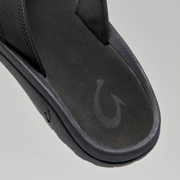 OluKai Men’s ‘Ohana Water-Friendly Beach Sandal - Black|Black