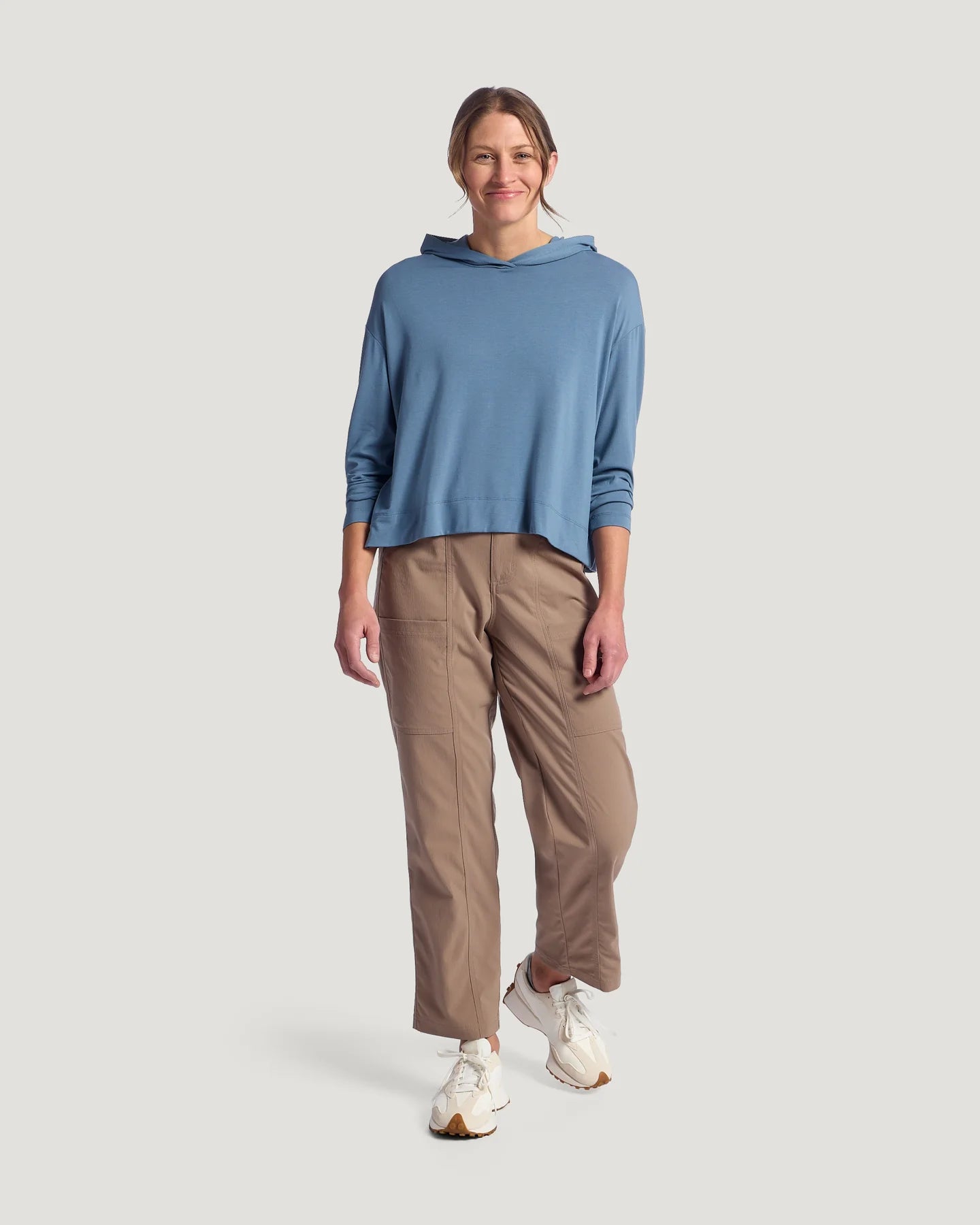 Free Fly Women’s Bamboo Shade Crossbody Hoodie - Pacific Blue