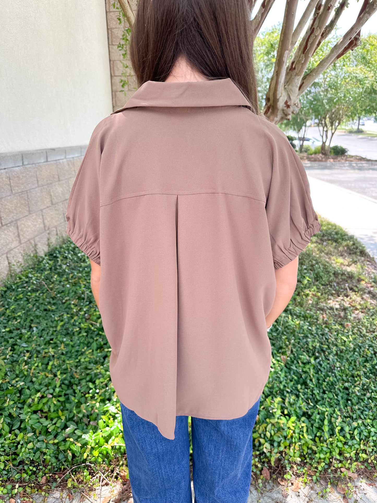 Poise Basic V-Neck Top