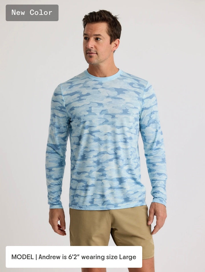 Free Fly Men’s Bamboo Lightweight Long Sleeve - Seasmoke Camo Surf Blue