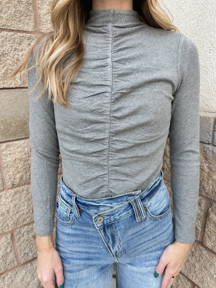 The Lindsey Top: Grey