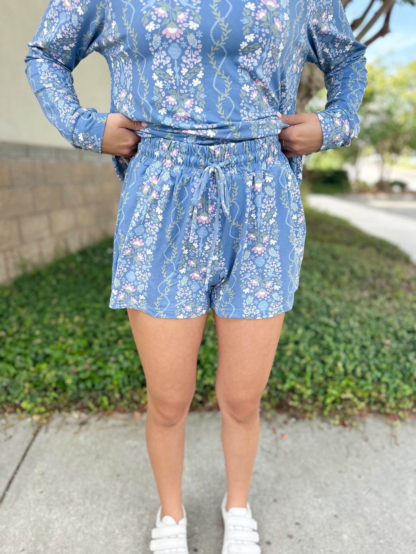 Annie Ivy Lane Pajama Short Set - Blue