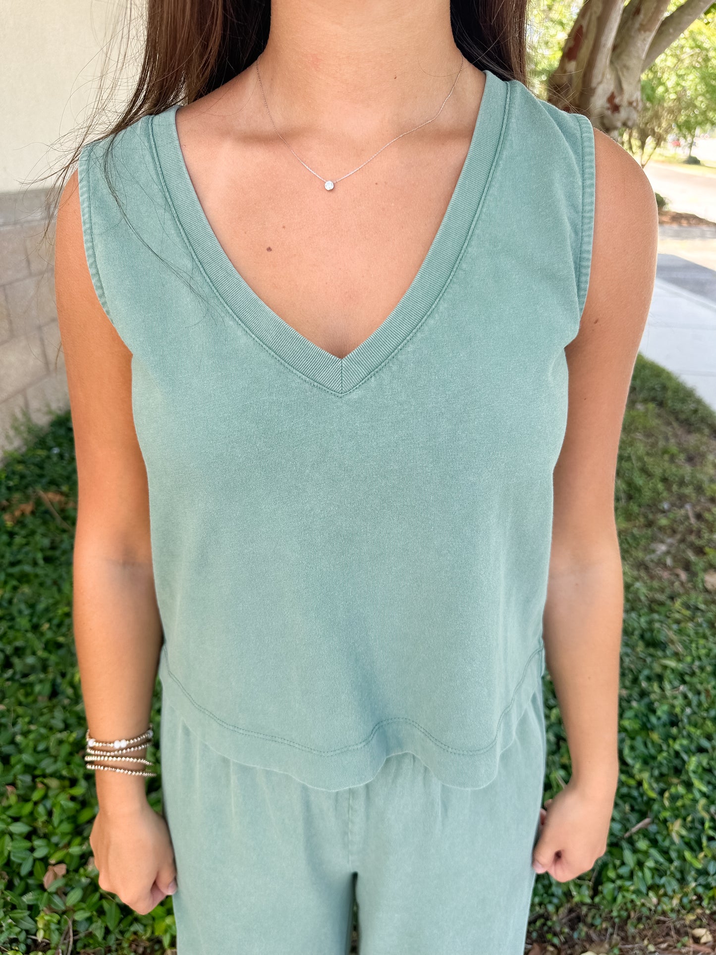 Sloane V-Neck Top - Hunter Green