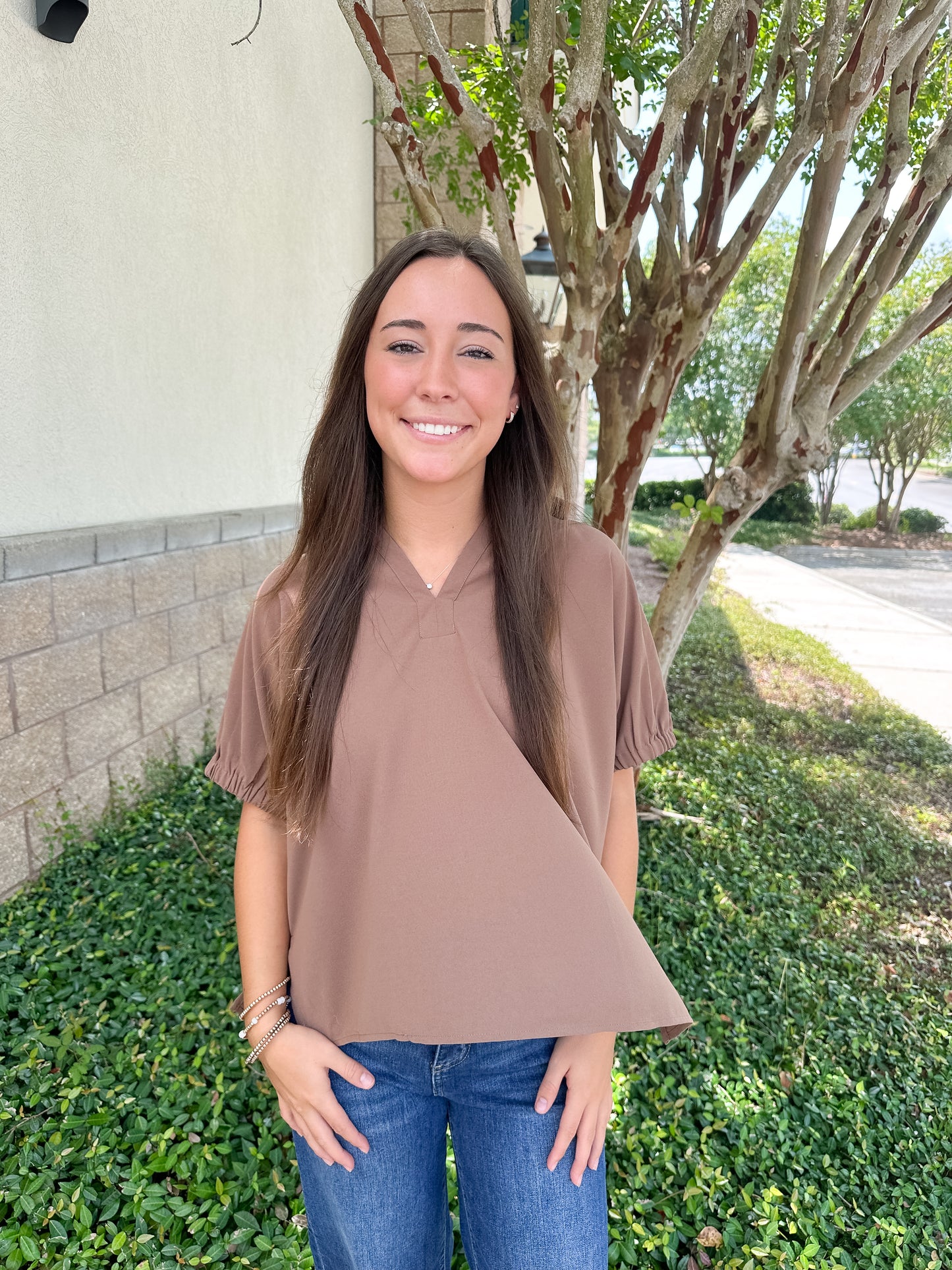Poise Basic V-Neck Top