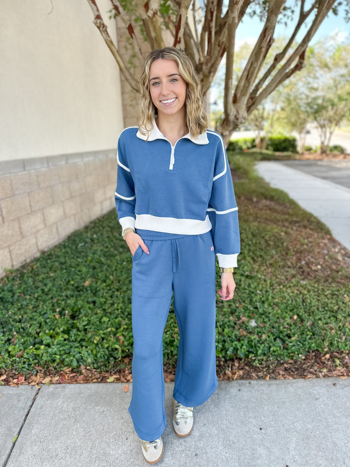 Simply Contrast Quarter Zip - Dark Blue