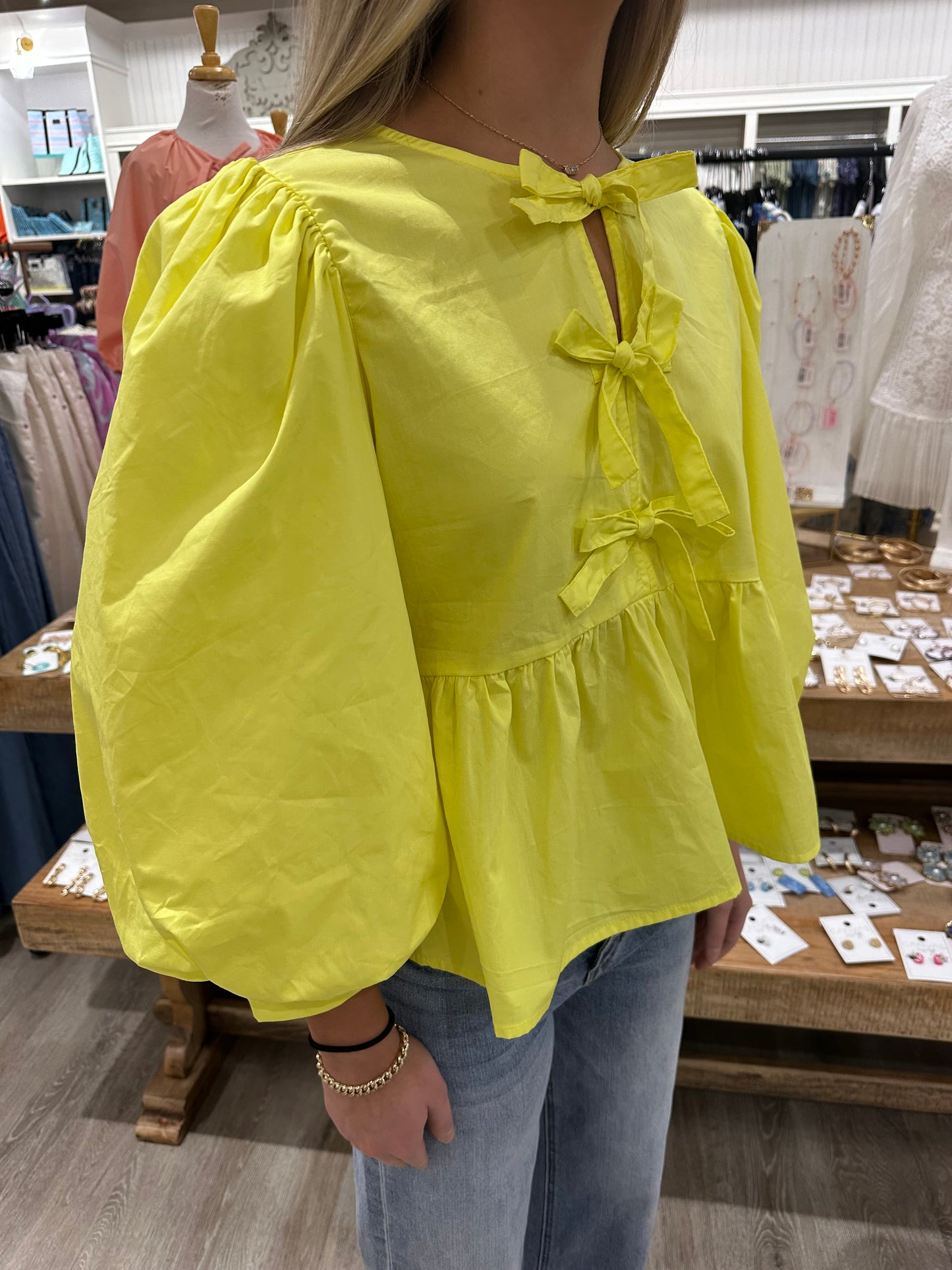 Lemonade Please Top