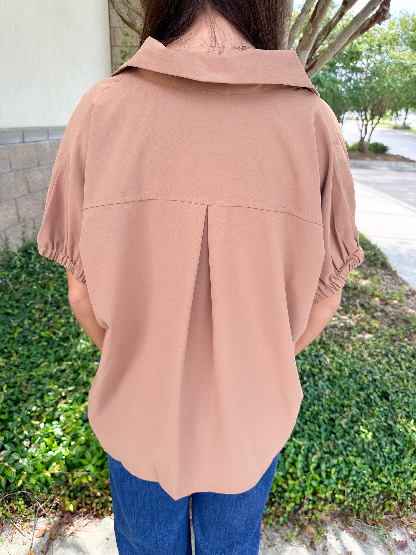 Poise Basic V-Neck Top