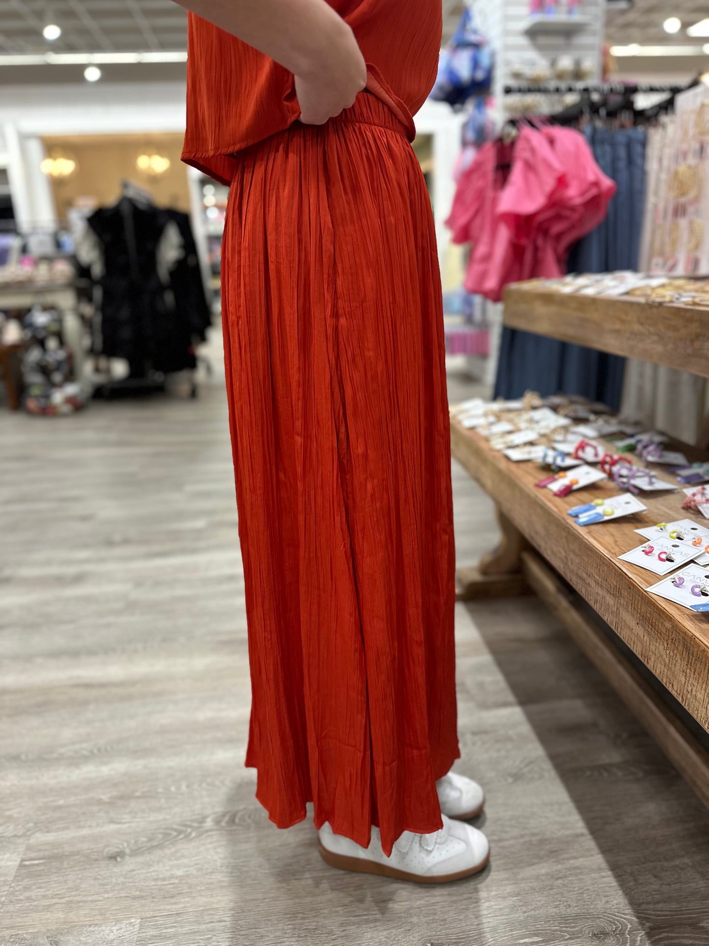 Nicoline Crinkle Midi Skirt