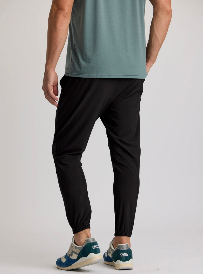 FreeFly Men’s Active Breeze Jogger - Black