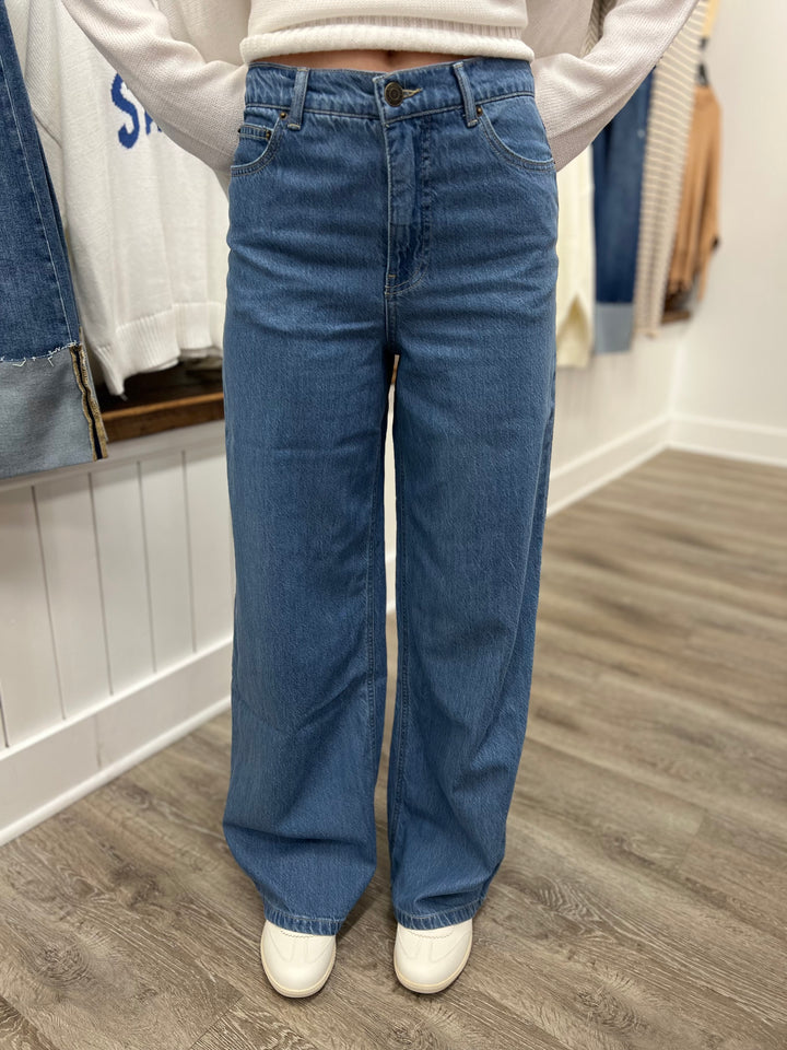 Mia Loose Wide Leg Denim Pant Worn Indigo