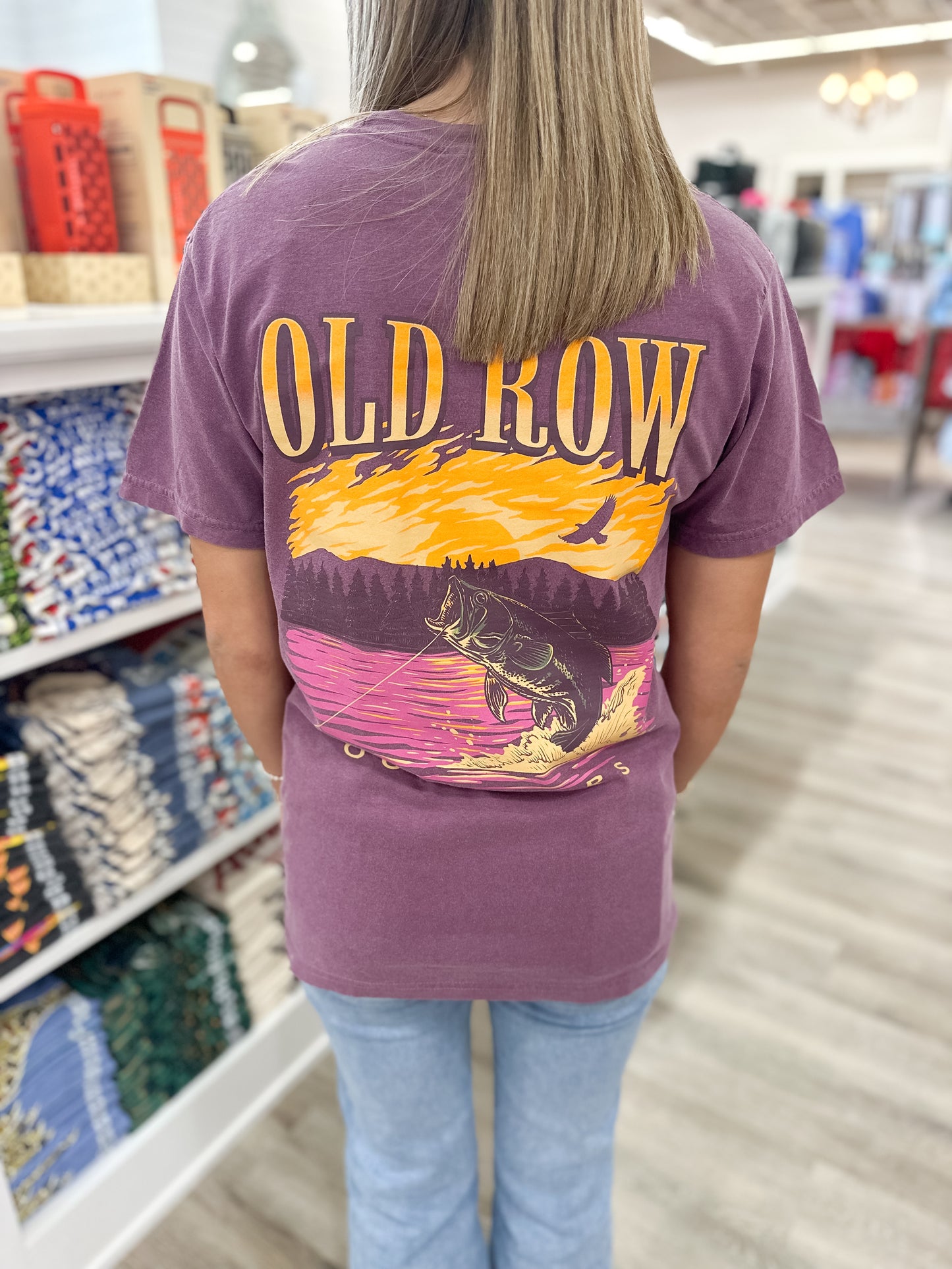 Old Row Outdoors Bass Jump S/S Pocket T-Shirt - Berry