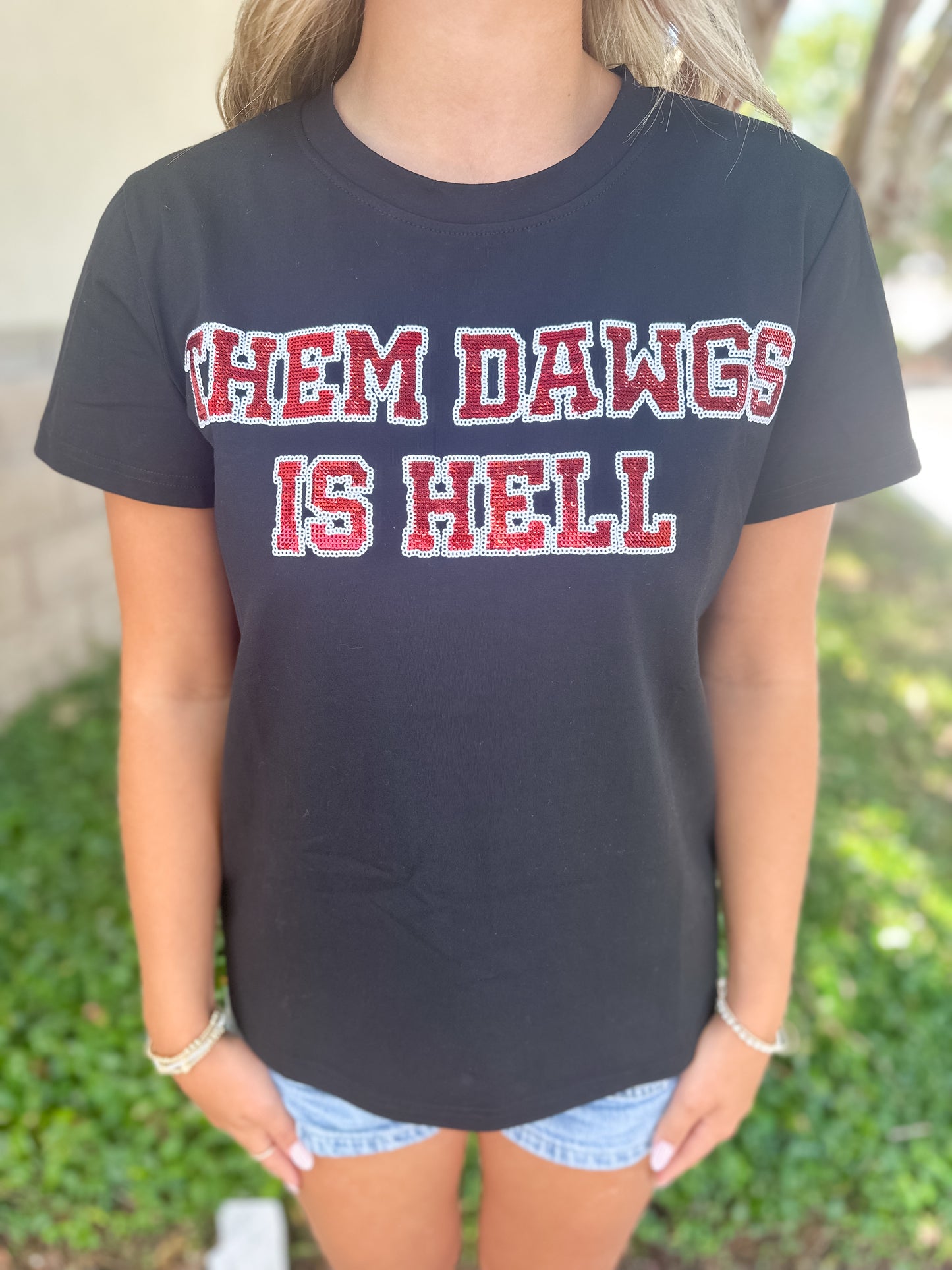 Them Dawgs Is Hell Tee - Black