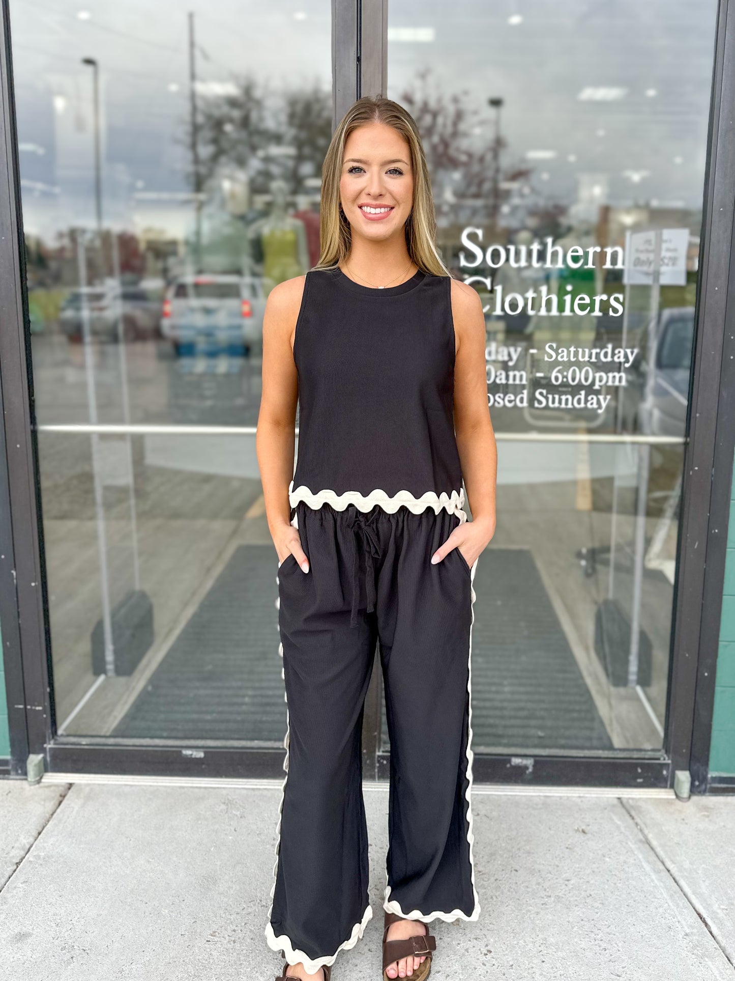 Hattie Scallop Detail Pant