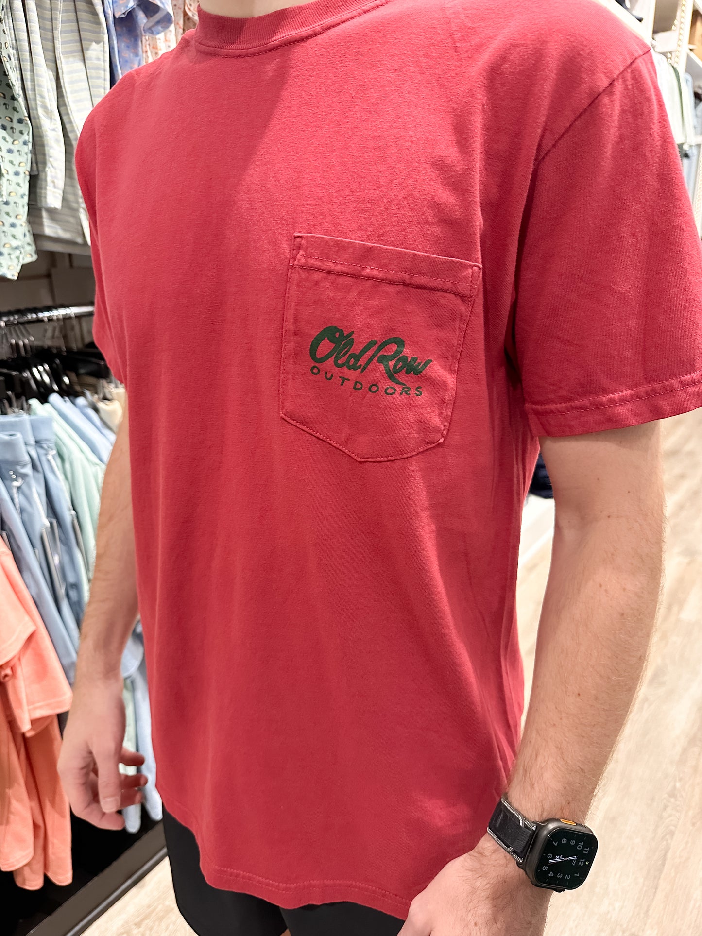 Old Row Wilderness Bear S/S Pocket T-Shirt - Chili