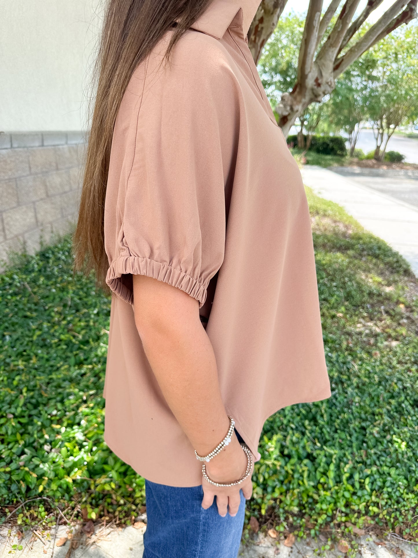 Poise Basic V-Neck Top