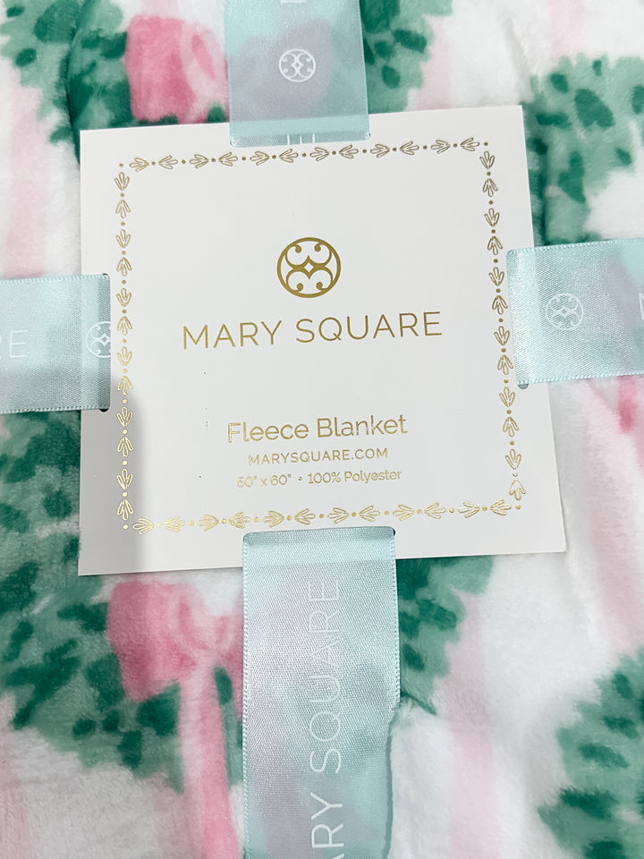MS Rosy Wreaths Blanket