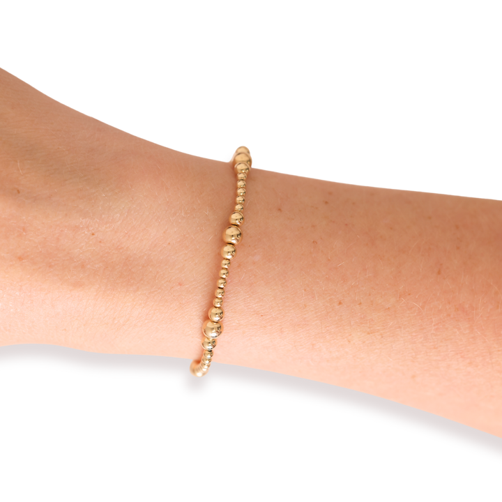 Sutton Bracelet in Gold: Standard 6.75 Inch