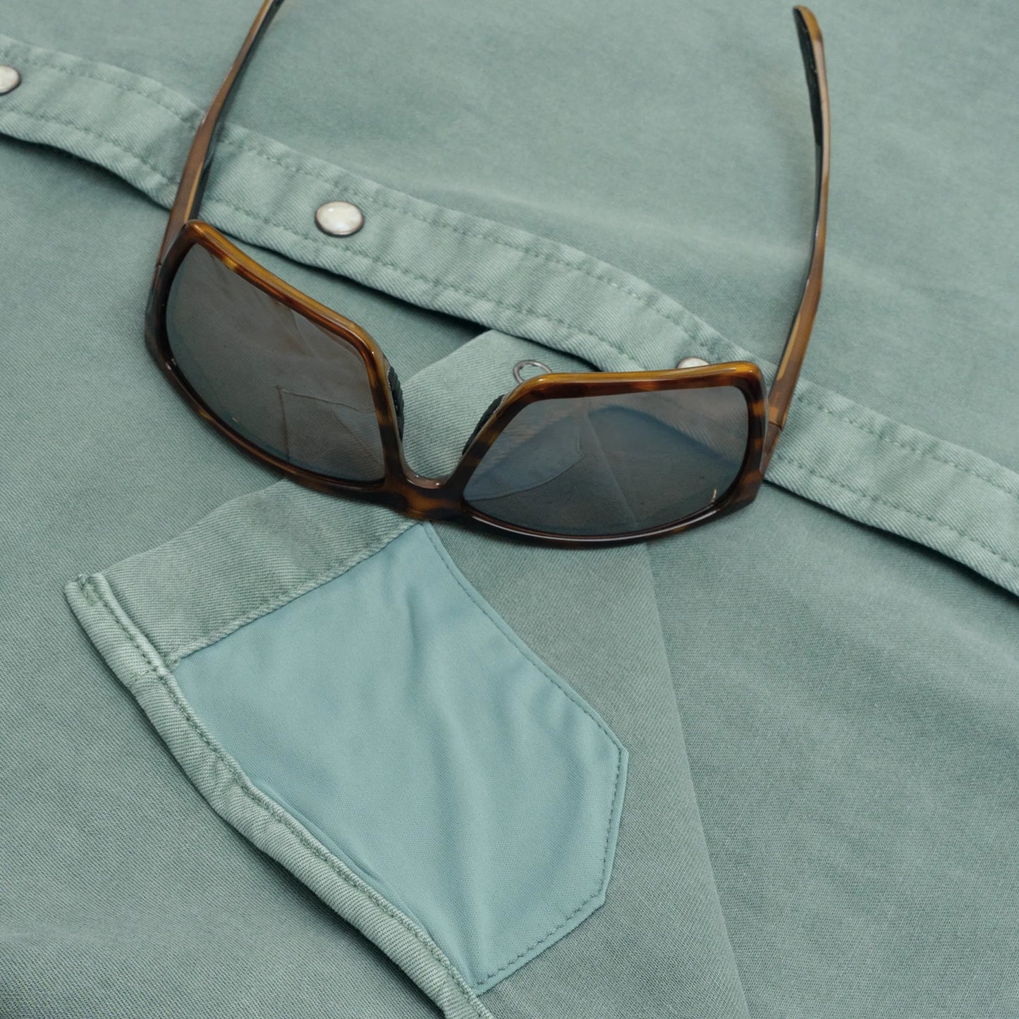 Poncho Men’s “The Ventura” Denim Regular Shirt - Sage Brush