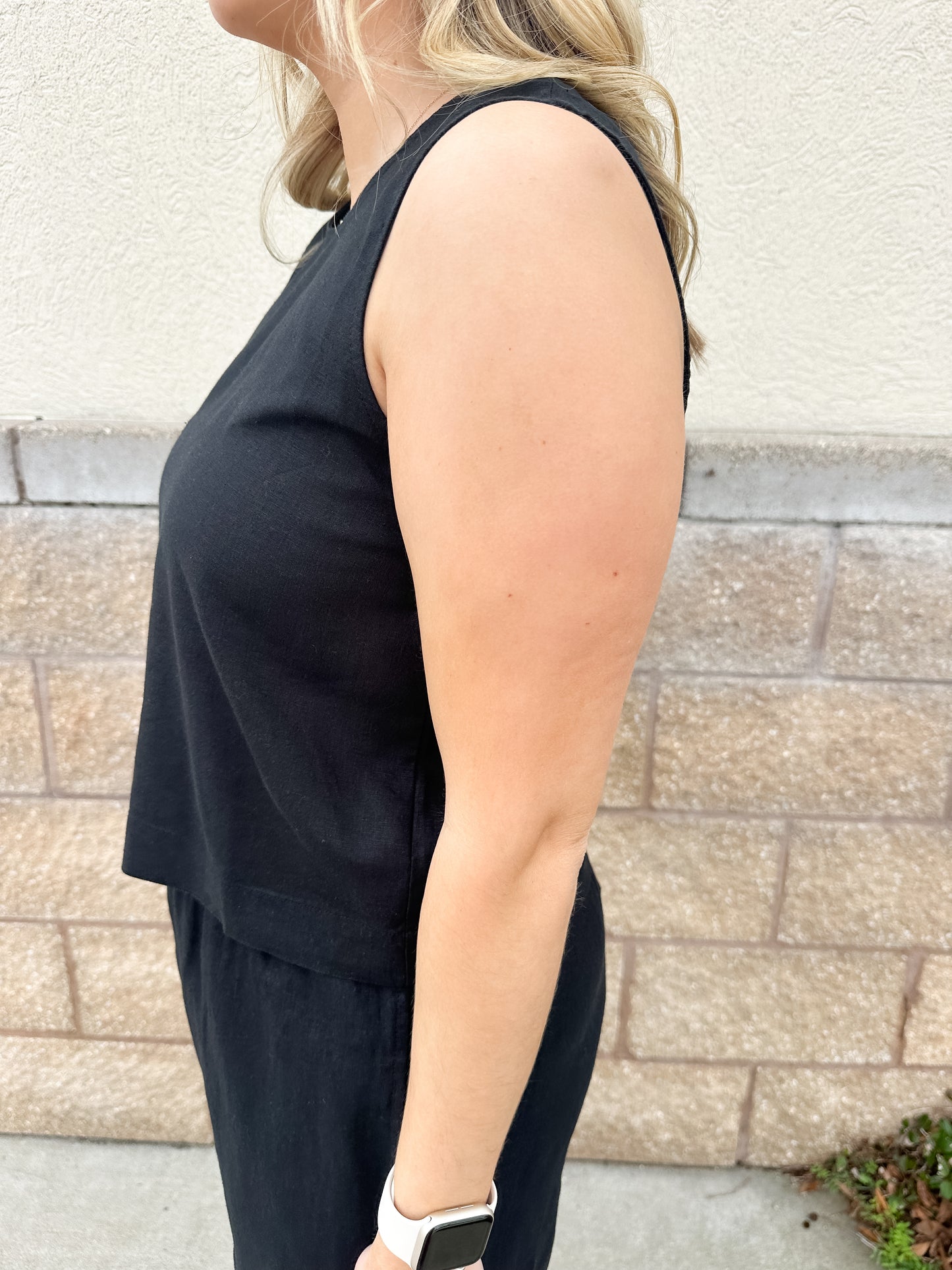 Sloane Linen Top - Black