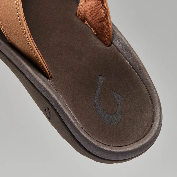 OluKai Men’s ‘Ohana Water-Friendly Beach Sandal - Tan|Dark Java