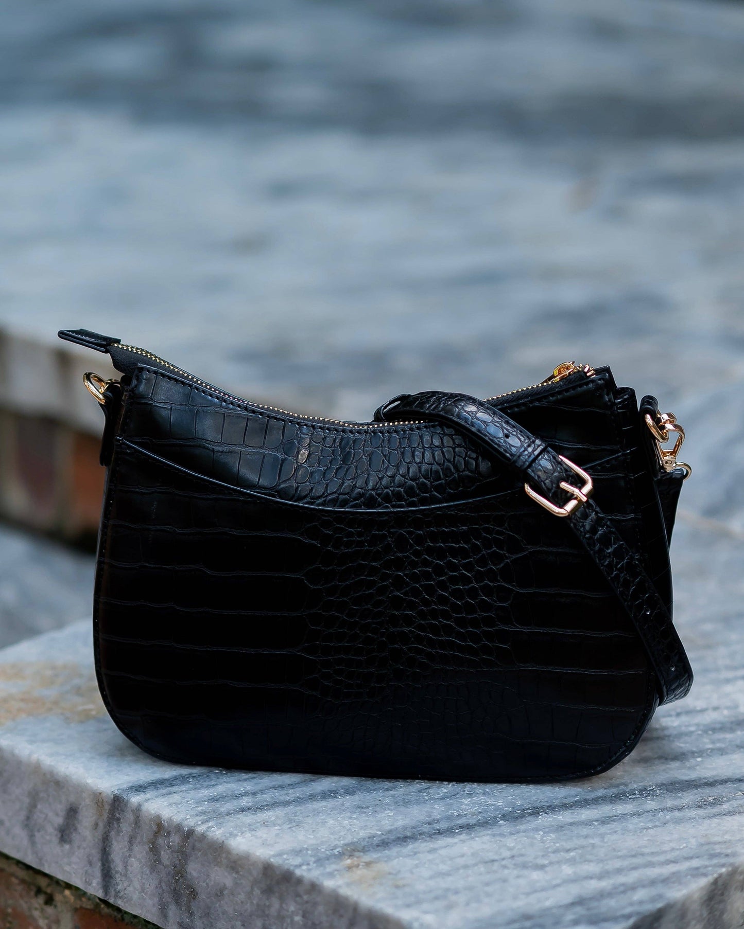 CH Charlee Crossbody Black EC