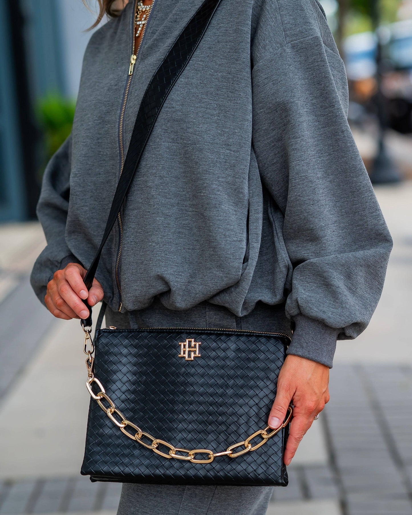 CH Ariana Crossbody Woven Black