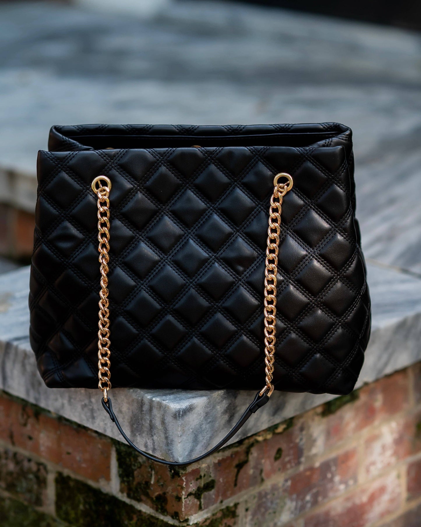 CH Blair Tote Black DQ