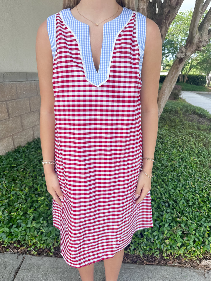 Red, White, & Cute Dress